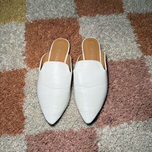 MissShoes White Women's Mules